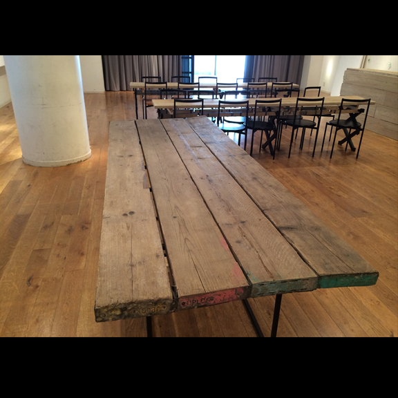 ディスプレイ・ステージ  古材テーブル